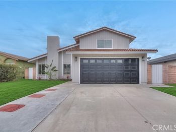 286 W Renwick