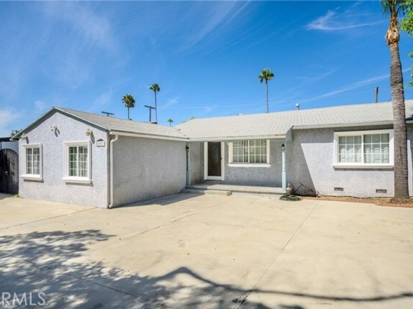 8007 Broadleaf, Panorama City (los Angeles) CA 91402