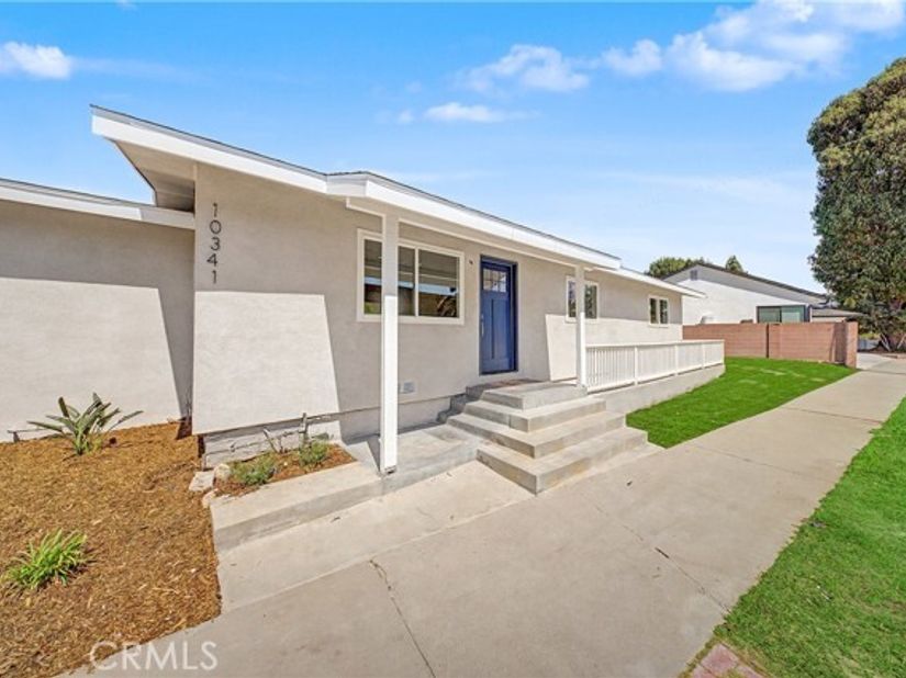 10341 Blucher, Los Angeles CA 91344