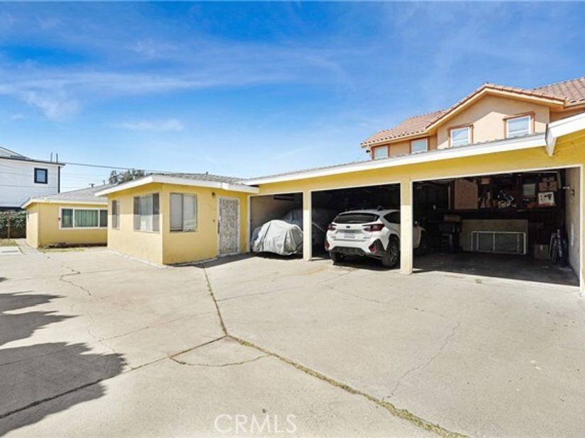 3818 W 111TH Place, Inglewood CA 90303