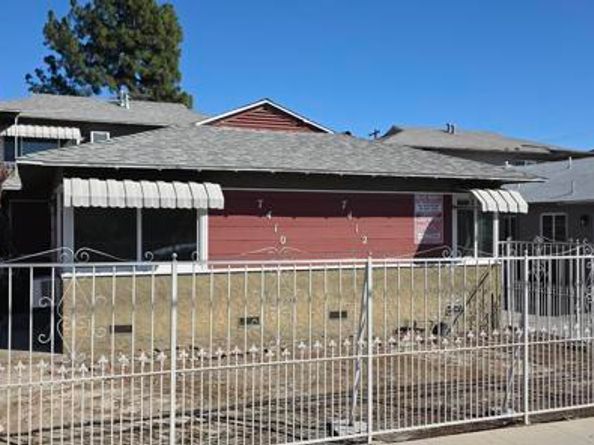 7410 Vineland Avenue, Sun Valley (los Angeles) CA 91352