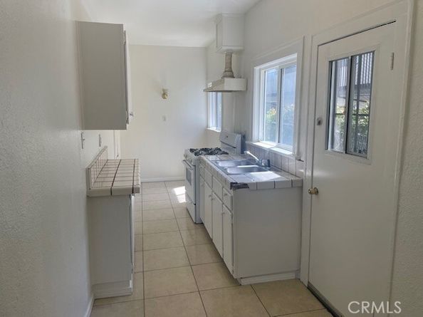 1738 E 4th Street 1, Long Beach CA 90802