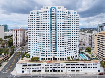 525 E Seaside
