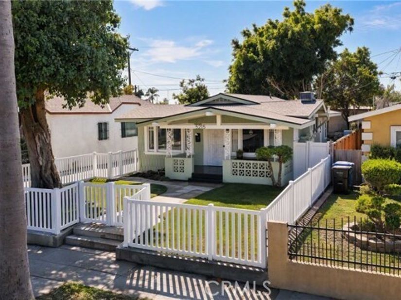 5215 S Van Ness, Los Angeles CA 90062