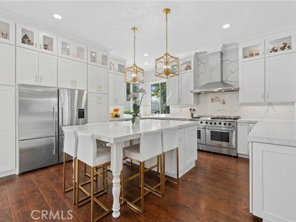 6 Coffeeberry Court, Laguna Hills CA 92679