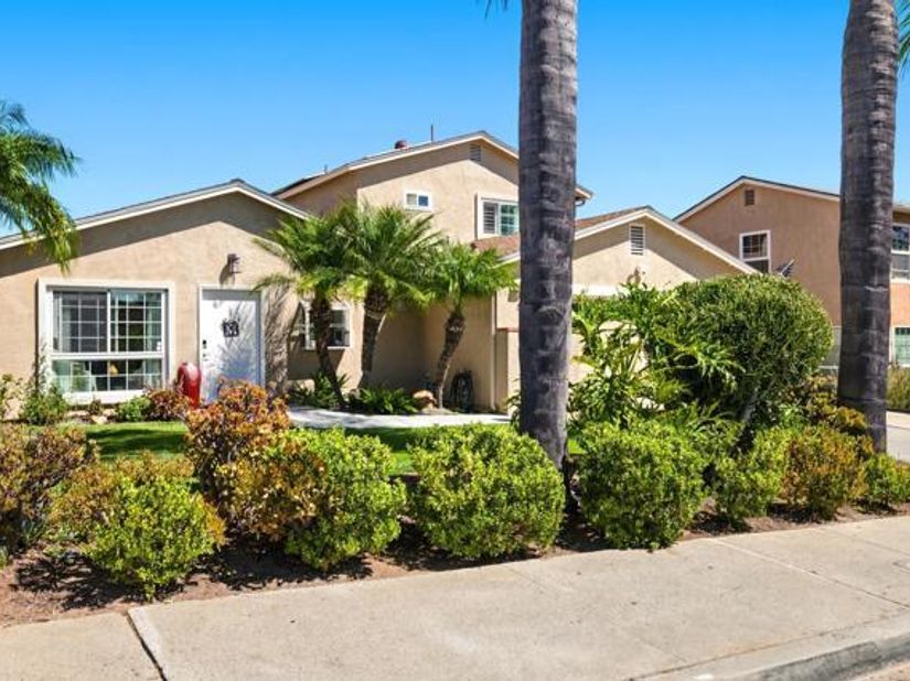 9943 Jeremy Street, Santee CA 92071