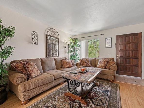 2728 Ariane Dr 52, San Diego CA 92117