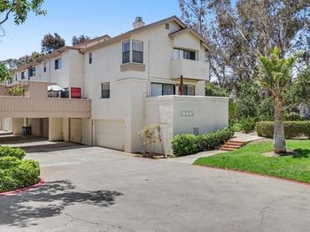 2728 Ariane Dr