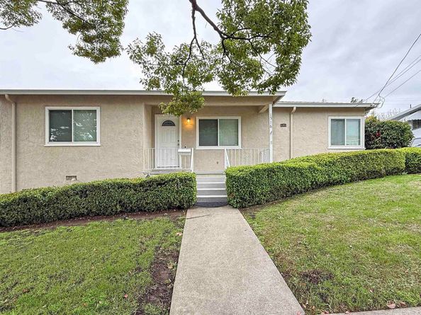 1516 Grove Way, Hayward CA 94546