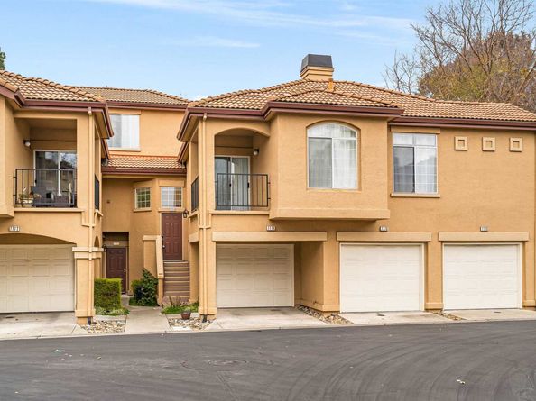 7774 Tuscany Dr, Dublin CA 94568