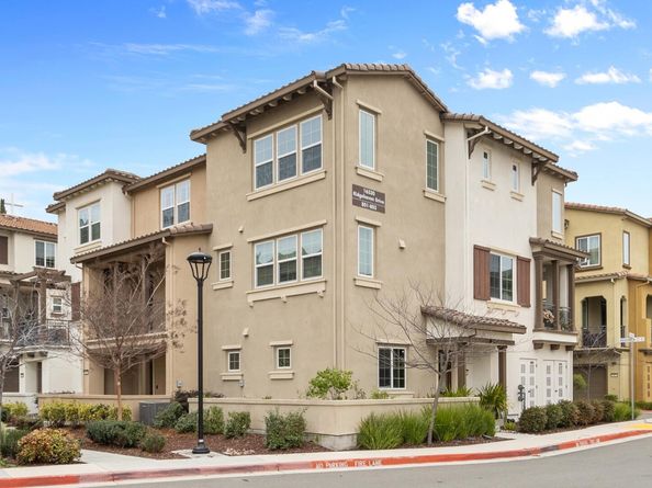 16330 Ridgehaven Dr UNIT 802, Castro Valley CA 94578