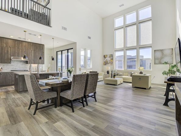 45249 Electric Ter 402, Fremont CA 94539