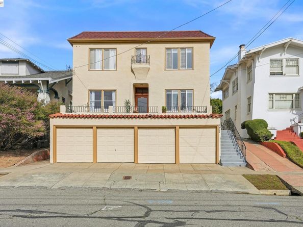 1424 Hampel St, Oakland CA 94602