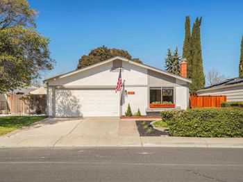 4138 Bishop Pine Way