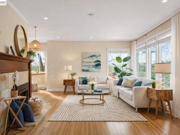 17676 Garland Ct, Castro Valley CA 94546