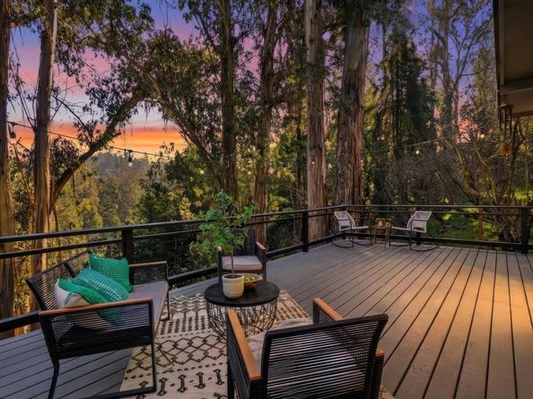 6416 Valley View Rd, Oakland CA 94611