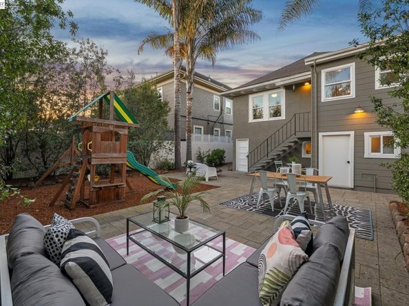 1059 59TH Street, Oakland CA 94608