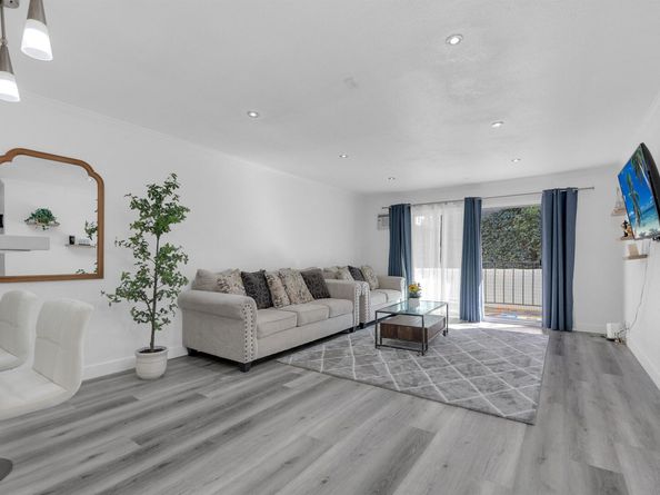 2500 Miramar Ave 203, Castro Valley CA 94546