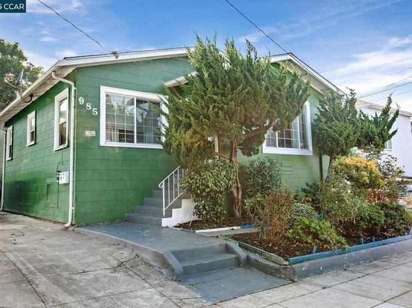 985 39th Street, Oakland CA 94608