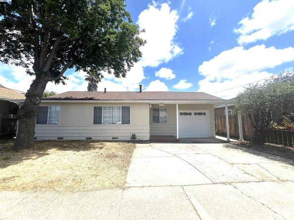 25696 Lander Ave, Hayward CA 94544