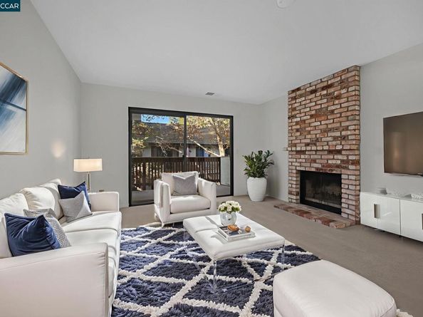 2055 Sierra Rd 82, Concord CA 94518