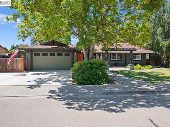 915 Orion Way