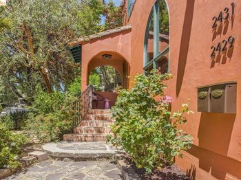2431 Mckinley AVE