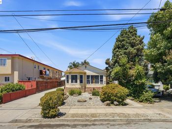 446 Dolores Ave