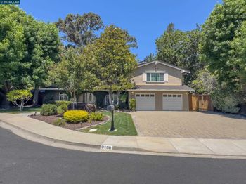 3130 La Playa Ct