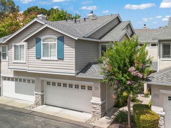 10706 Ian Ln
