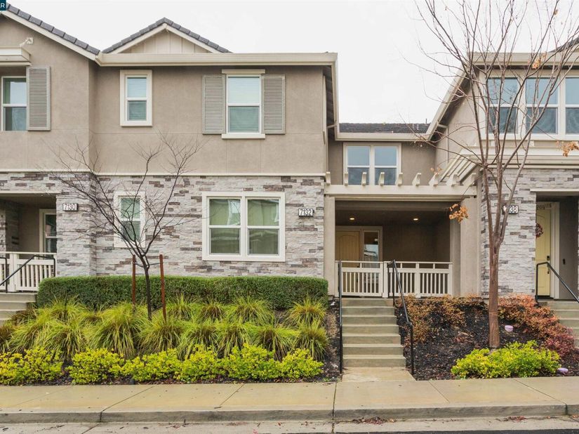 7132 Calistoga Ln, Dublin CA 94568