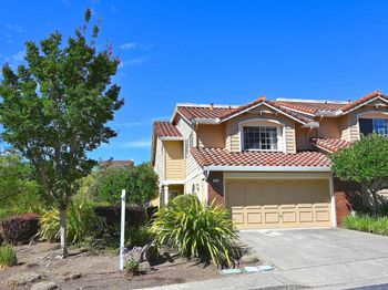 6670 Edgewood Way