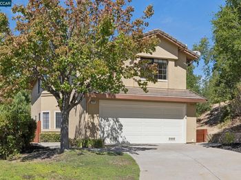 4966 Bayleaf Ct