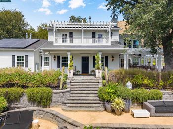 950 Country Lane
