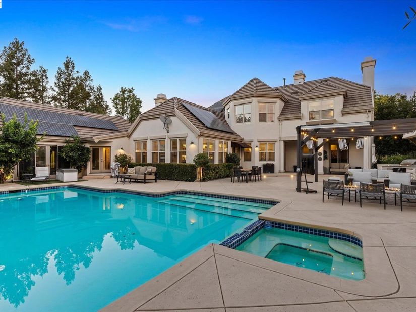 3019 E Ruby Hill Dr, Pleasanton CA 94566