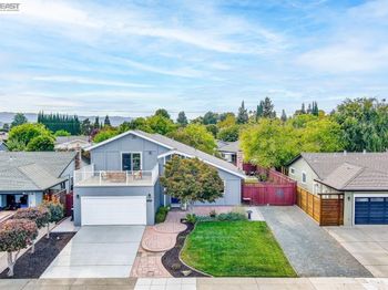 217 Elvira St
