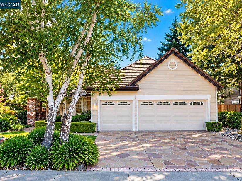 1808 Eagle Peak Ave, Clayton CA 94517