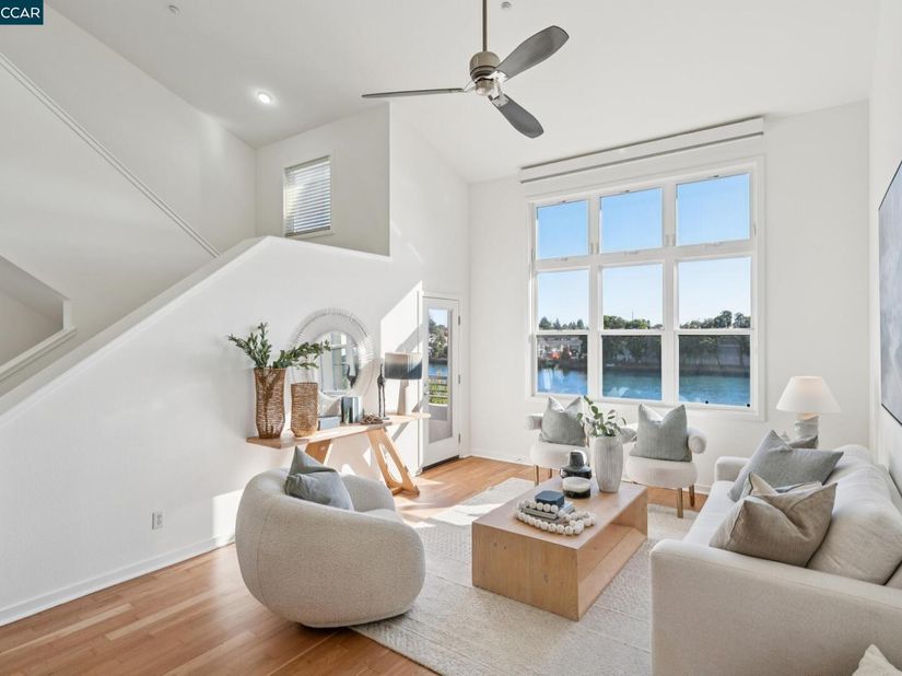 2803 Regatta Drive, Oakland CA 94601
