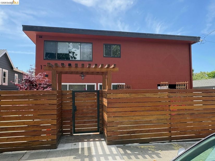 1728 7th ST F, Berkeley CA 94710
