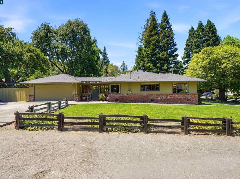 306 W Prospect Ave., Danville CA 94526