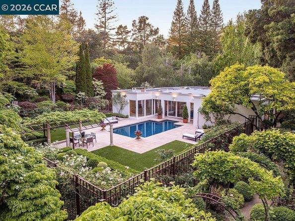 3907 Happy Valley Rd, Lafayette CA 94549