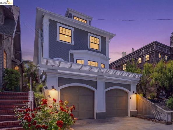 3800 Harrison Street, Oakland CA 94611