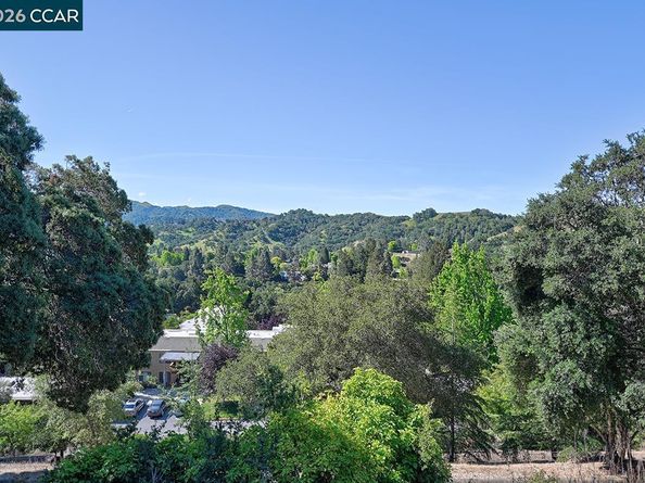 2549 Golden Rain Rd 2, Walnut Creek CA 94595