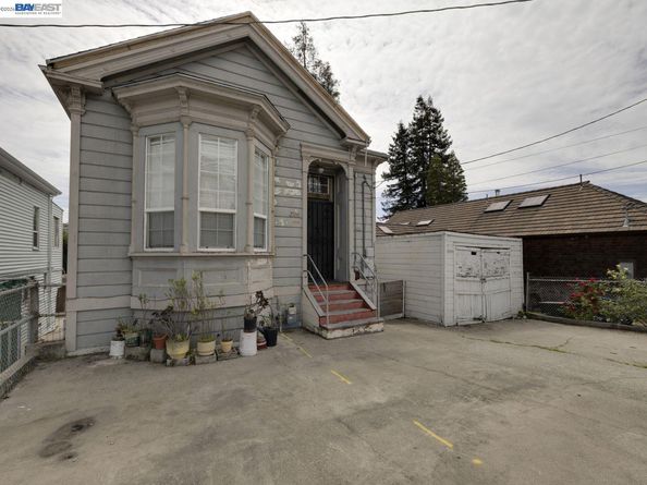 2226 13th Ave, Oakland CA 94606