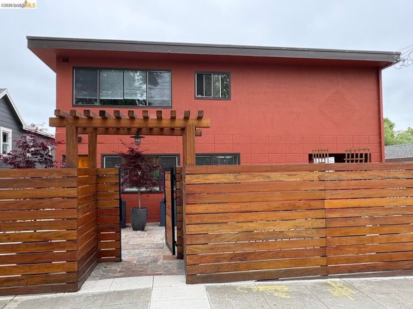 1728 7th ST, Berkeley CA 94710