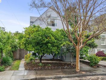 5227 Locksley Avenue