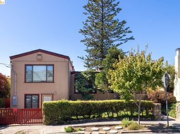 902 Carmel Ave