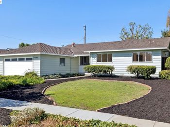 4895 Mildred Dr
