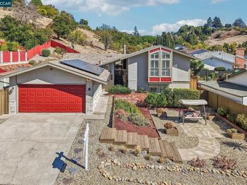 2609 Moraga Dr