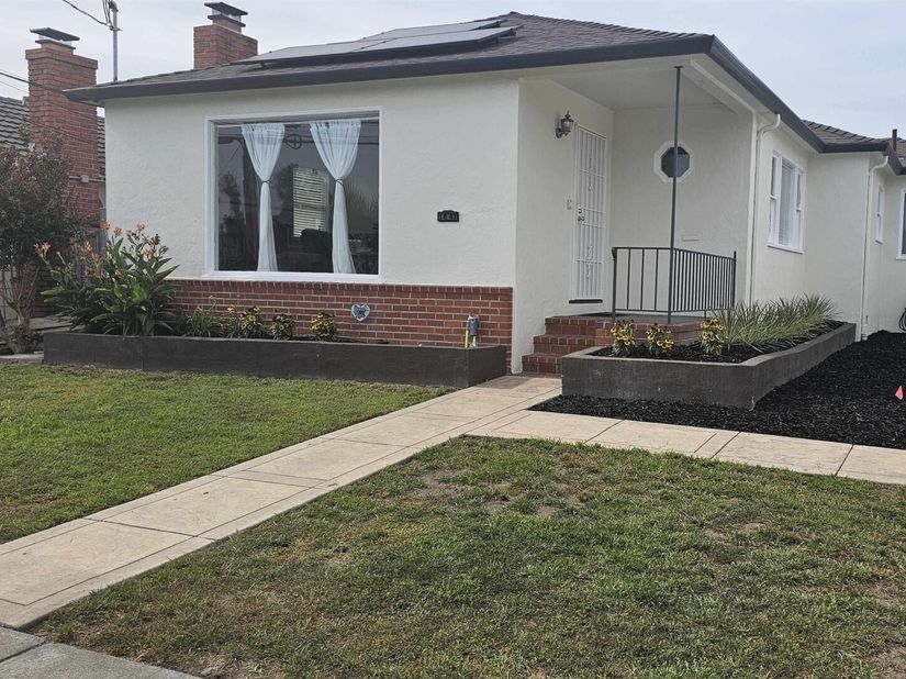 1441 170Th Ave, Ashland CA 94541